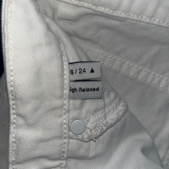 Abrand - white high relaxed short - size 6 / 24 - Picture 5 of 6